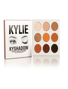Kylie Make UP - 42€ Fard à Paupière Gratuit ! 2