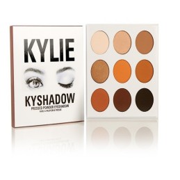 Kylie Make UP - 42€ Fard à Paupière Gratuit !